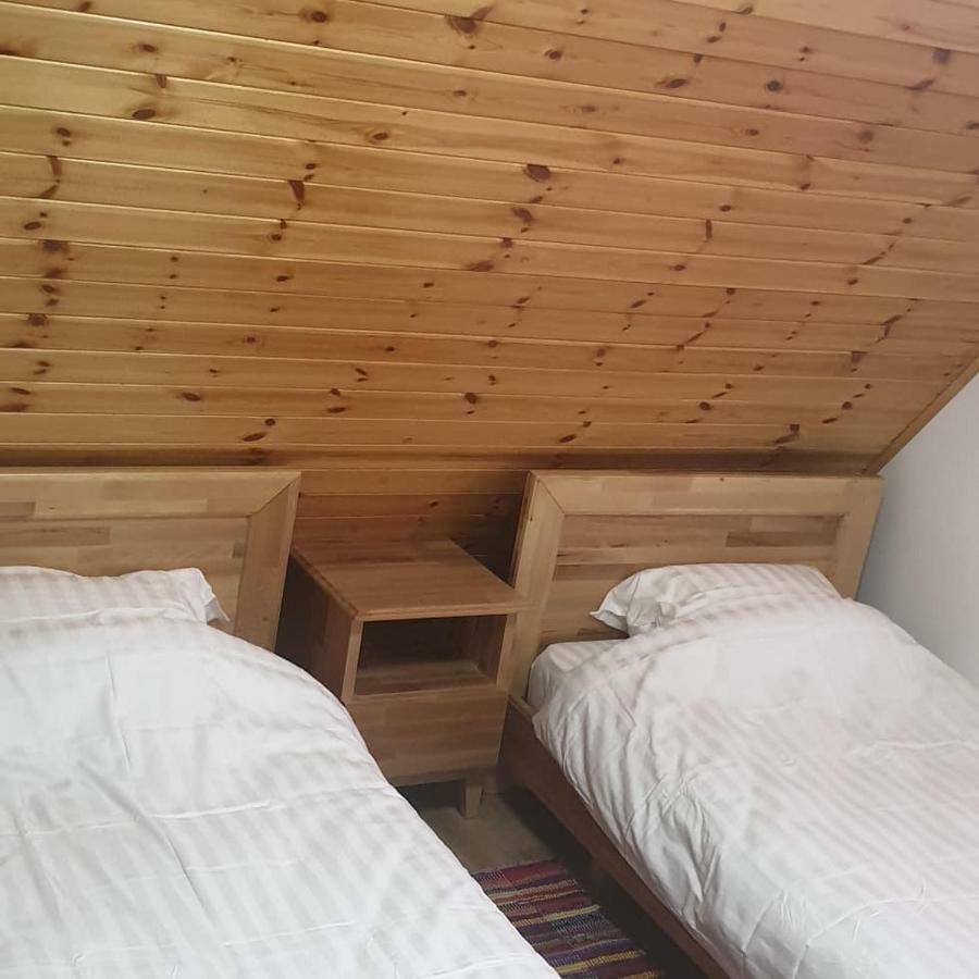 Aparthotel Bujtinat E Lugines Valbone Exterior foto